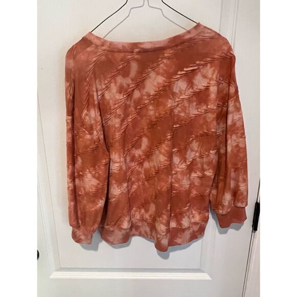 Simply Vera Vera Wang Orange tie dye 3/4 sleeve sweatshirt - Picture 6 of 6